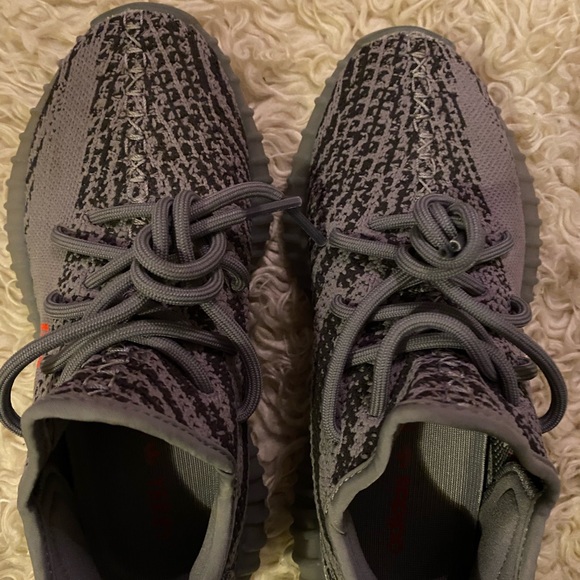 Yeezy Boost 350 V2 - Picture 8 of 8
